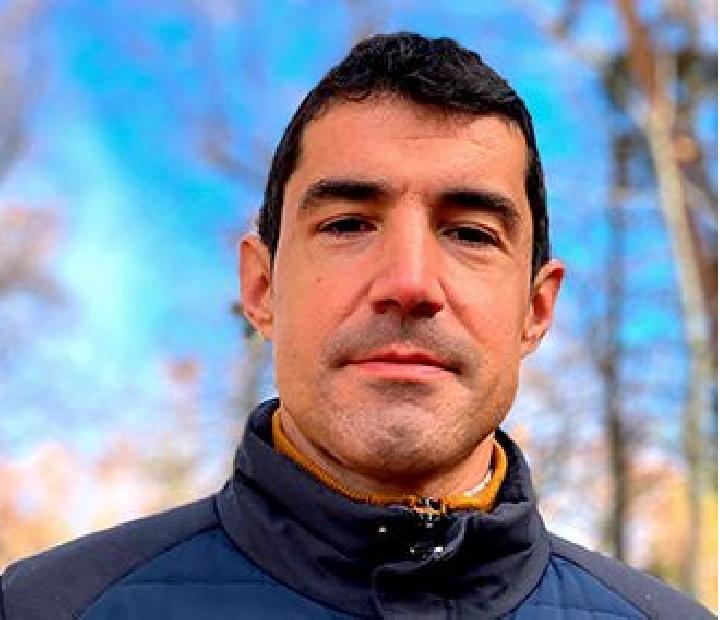 Conferencia. Un puente sobre aguas turbulentas: investigación y aula