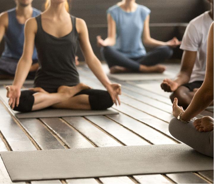 Curso. Yoga activo: salud y equilibrio. Martes y jueves