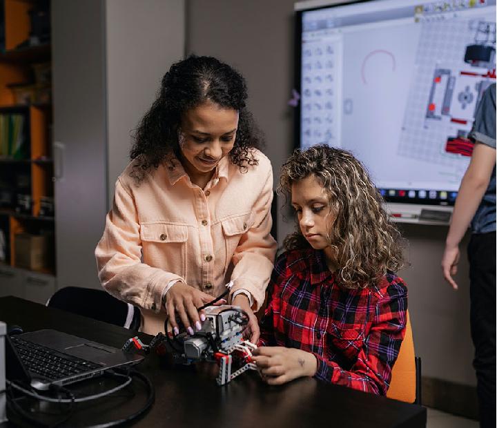 Robótica con Lego Technics. K9 (primera quincena)