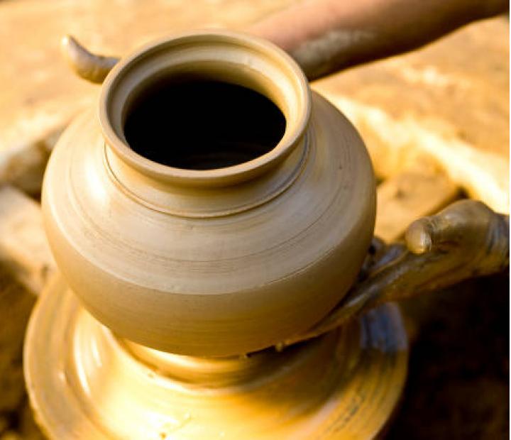 Iniciación a la Alfarería Tradicional Riojana y a la Cerámica Artística. Turno de tarde.