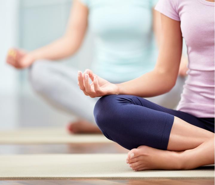 Mañanas de yoga. Lunes y viernes