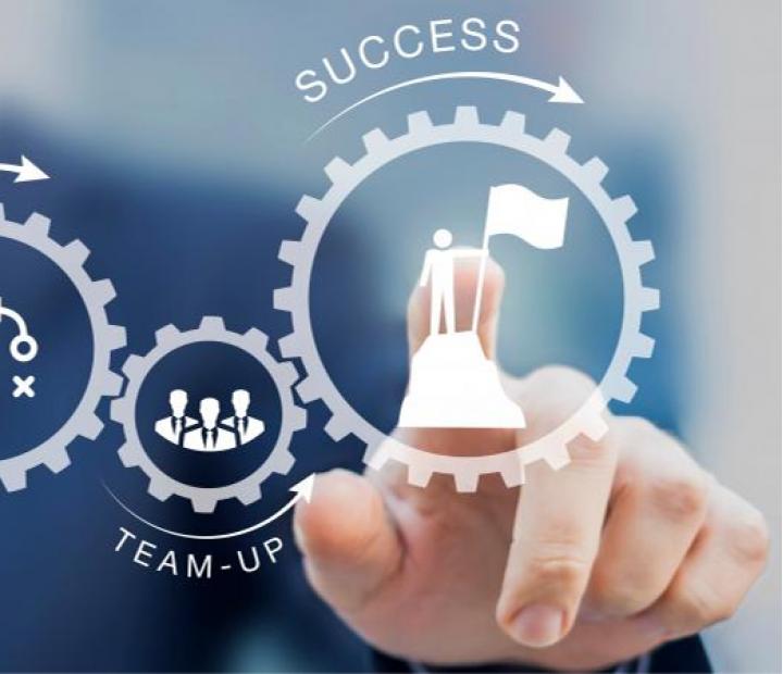 Desafiando lo establecido: liderazgo visionario para el éxito empresarial