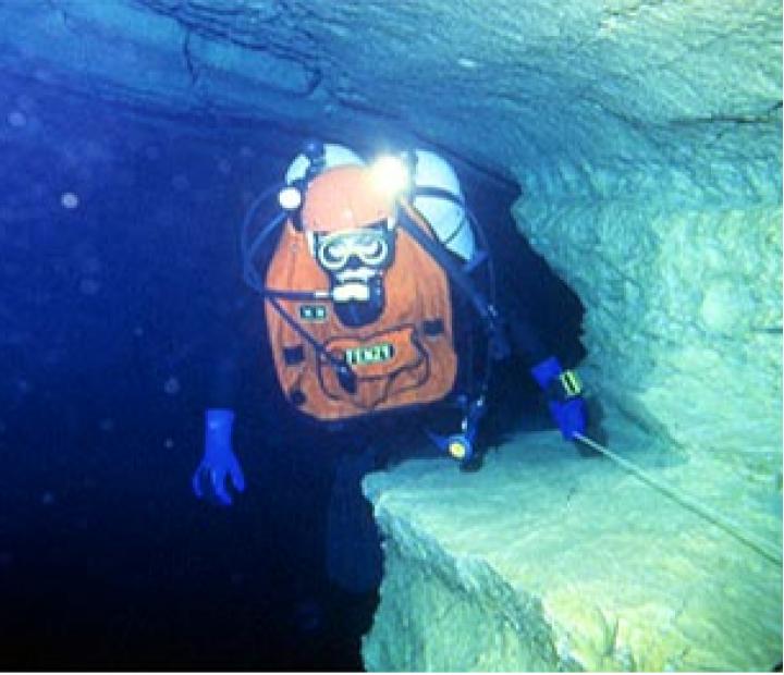 Espeleobuceo, un mundo por descubrir. Carmen Portilla