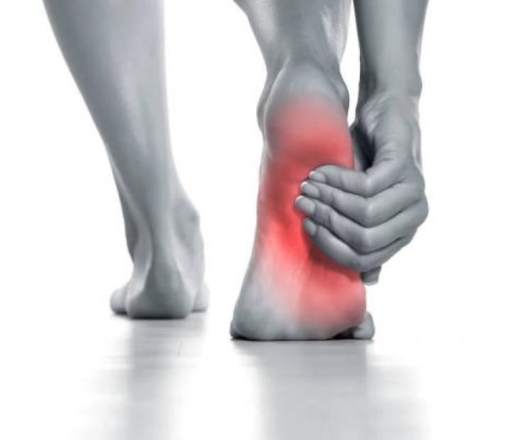 El cuidado de los pies en las personas con diabetes