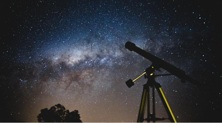 Introducción a la Astronomía