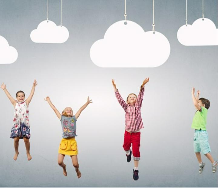 Servicio de madrugadores. Campus. Un viaje al Universo