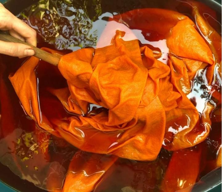 Shibori. La técnica textil japonesa de teñidos naturales