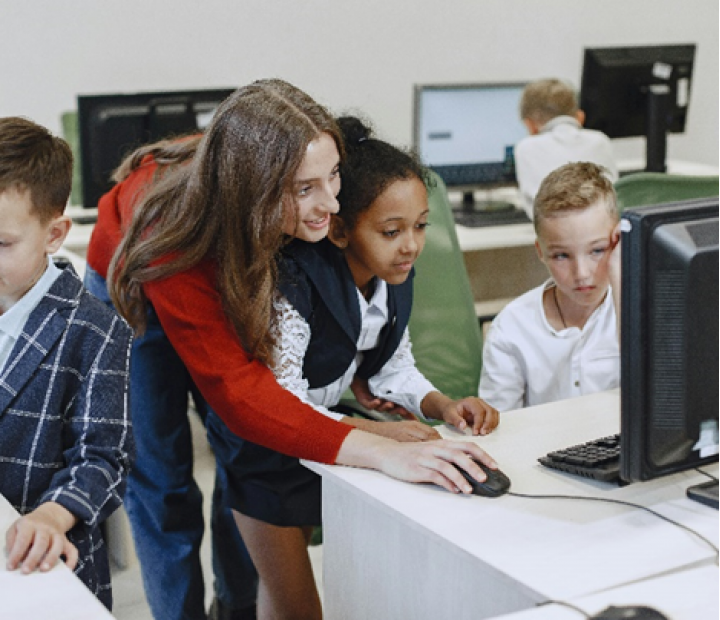 Campus LEGO: Mecánica y programación. 6 a 9 años.