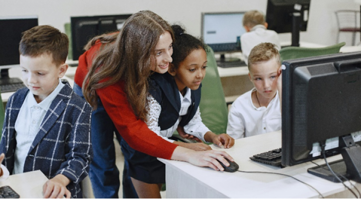 Campus LEGO: Mecánica y programación. 6 a 9 años.