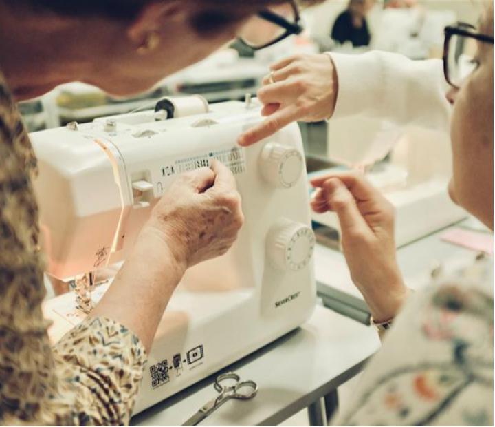 Aprender a coser a máquina. Turno de tarde, Lunes