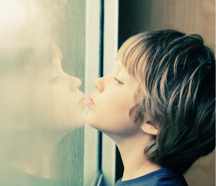 Soledad no deseada, soledad disfrutada y aislamiento social