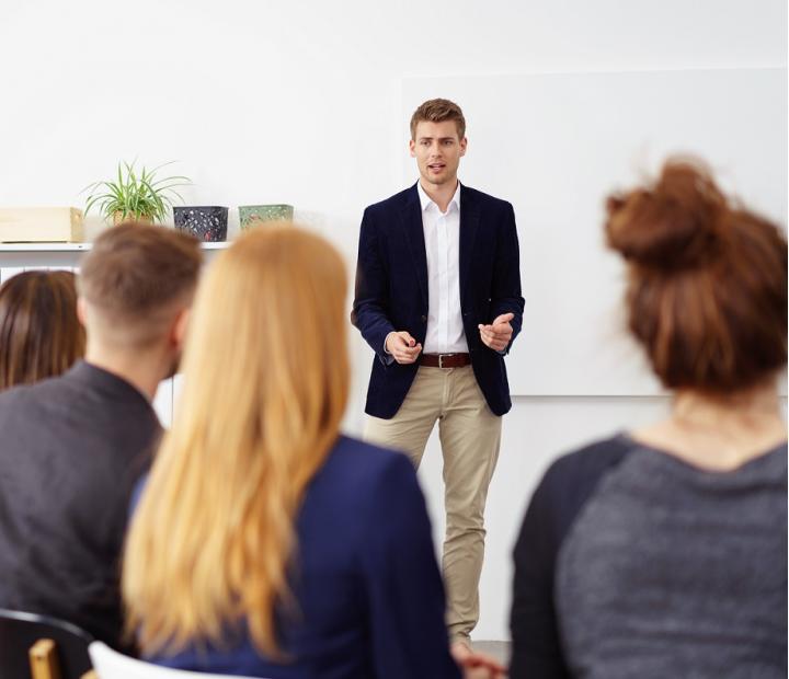 Debates universitarios 2025: I Edición MEU JEF Aragón