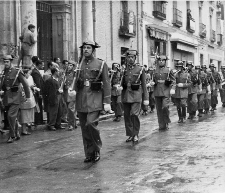 Presencia de la Guardia Civil en las ciudades: 14º Tercio