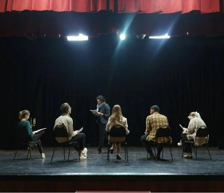 Teatro para adolescentes Escenario Vacío