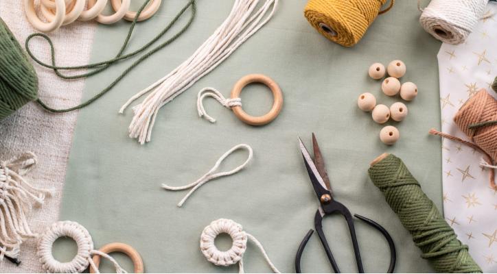 Crafties! Crea tu propio móvil colgante