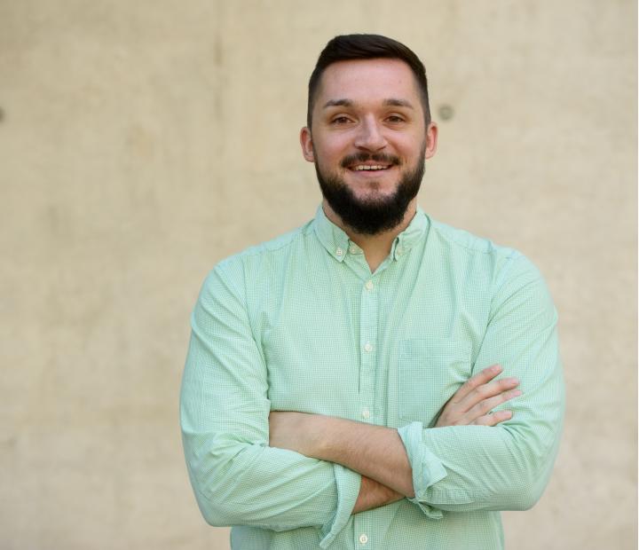Salud mental para el profesorado: estrategias prácticas para el equilibrio emocional tras la adversidad. Valencia
