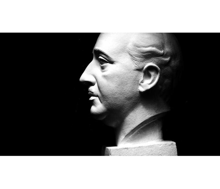 Franco había muerto. Eso para... ¿empezar? La crisis final del régimen franquista en perspectiva histórica (1969-1978)