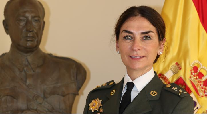 La general médica Elvira Pelet en el Foro Fundación Ibercaja