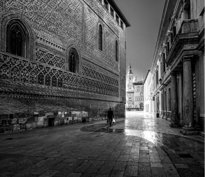 Entidades centenarias aragonesas: memoria, convergencia y continuidad cultural en Zaragoza