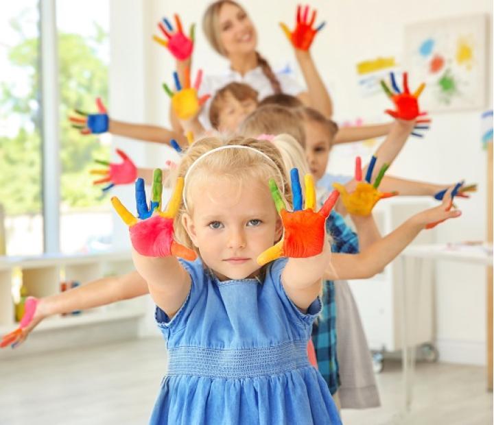 Campus. Vacaciones de verano jugando de 5 a 8 años. Del 6 al 10 de julio