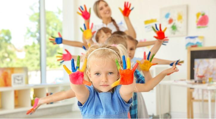 Campus. Vacaciones de verano jugando de 5 a 8 años. Del 6 al 10 de julio
