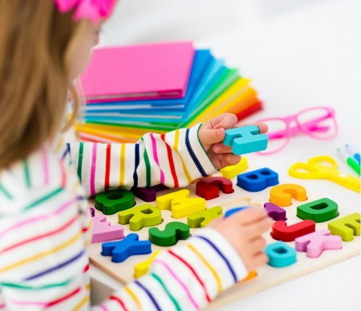 Campus. Vacaciones de verano jugando de 5 a 8 años. Del 27 al 31 de julio