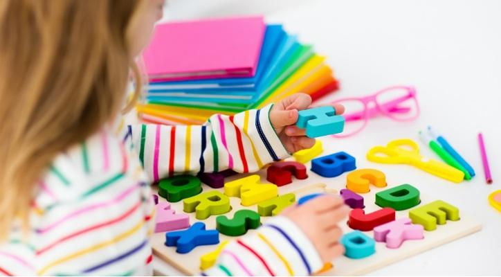 Campus. Vacaciones de verano jugando de 5 a 8 años. Del 27 al 31 de julio