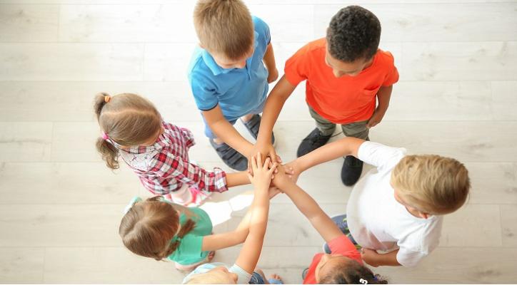 Campus. Vacaciones de verano jugando de 5 a 8 años. Del 3 al 7 de agosto