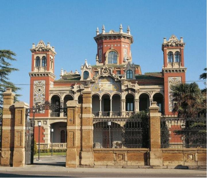 Visitas escolares. Palacio de Larrinaga