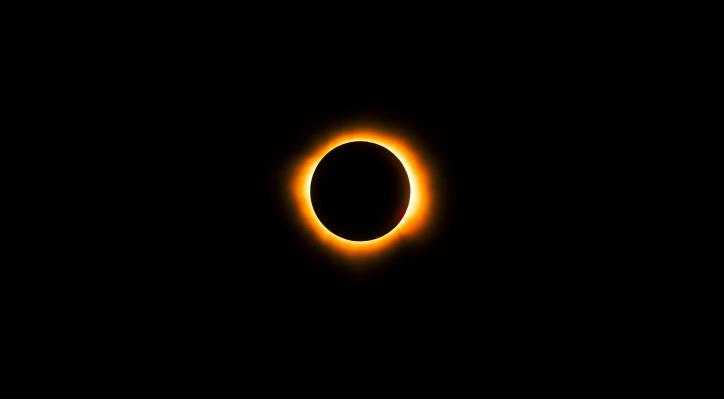 Cazadores de eclipses: Construye tu cámara secreta del Sol