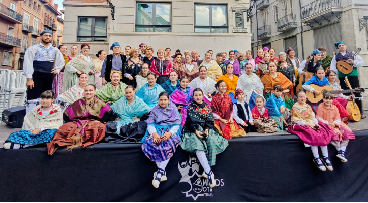 Arte en movimiento: Gala Academias de Jota 
