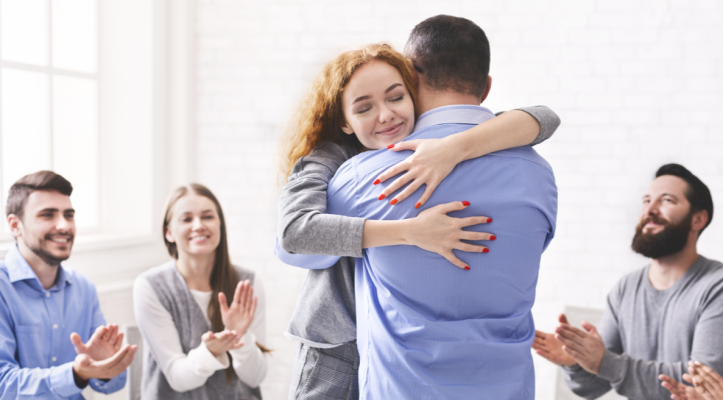 Cómo elaborar un plan para promover el bienestar emocional de los empleados