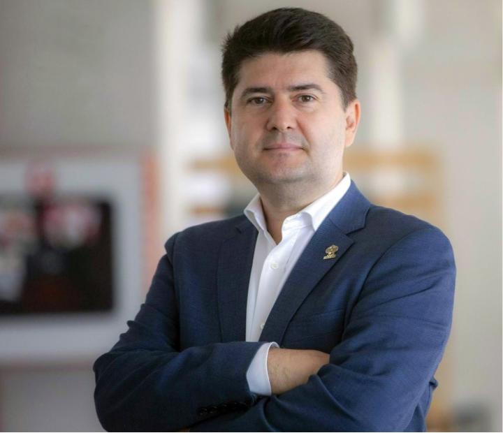 La batalla por la verdad: ciencia, poder y desinformación. Javier García Martínez