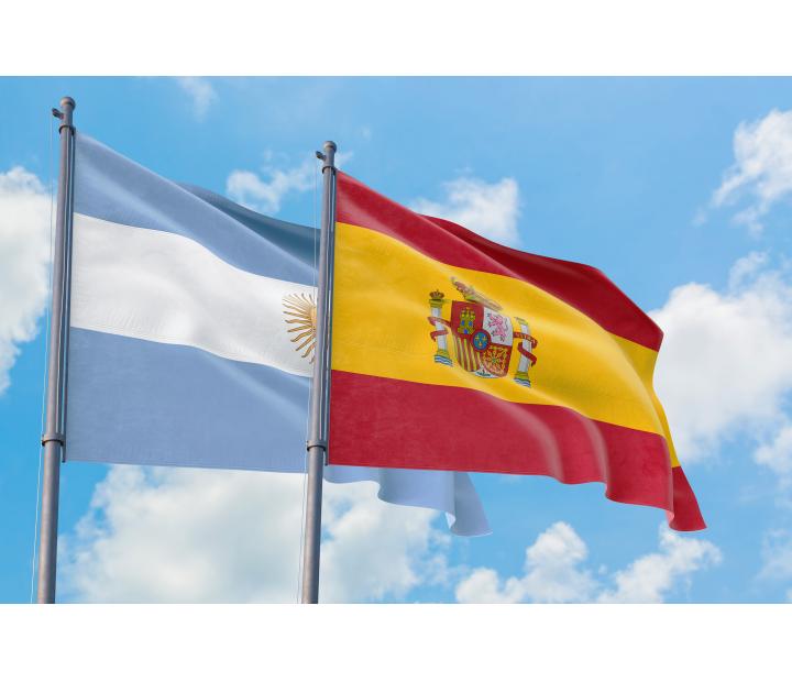 Encuentro con el embajador de Argentina