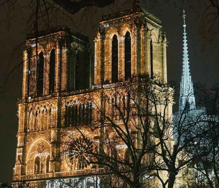 Ópera de cine. Proyección del concierto en Notre-Dame: La Renaissance