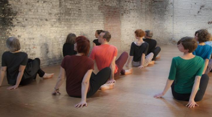 Adiós al dolor lumbar con el método Feldenkrais.  Miércoles 18.15 h