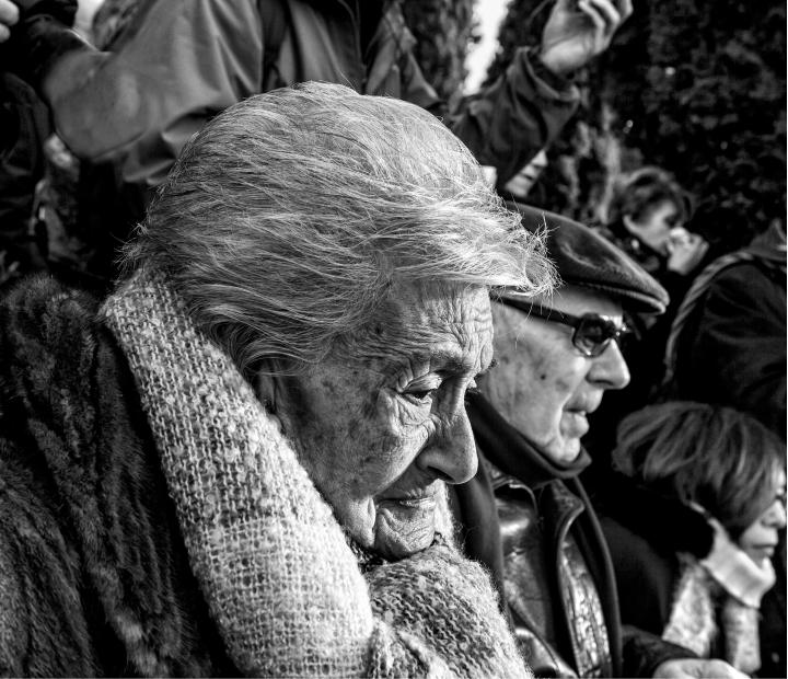ELLAS. Manuel Torres