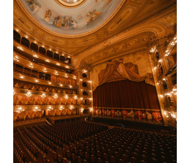La Ópera que en-canta. Historia de la Ópera contada y cantada.