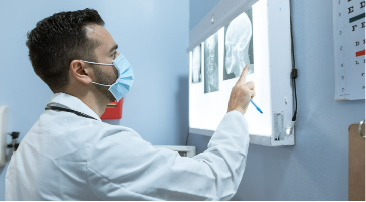 Cuida-T: Comprender el alzheimer: una conversación entre expertos y cuidadores.