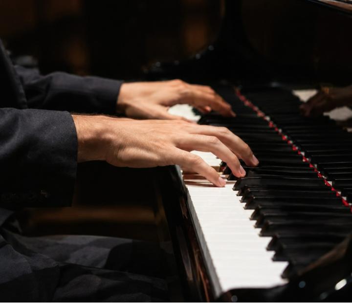Rodrigo López Rueda. Concierto de piano