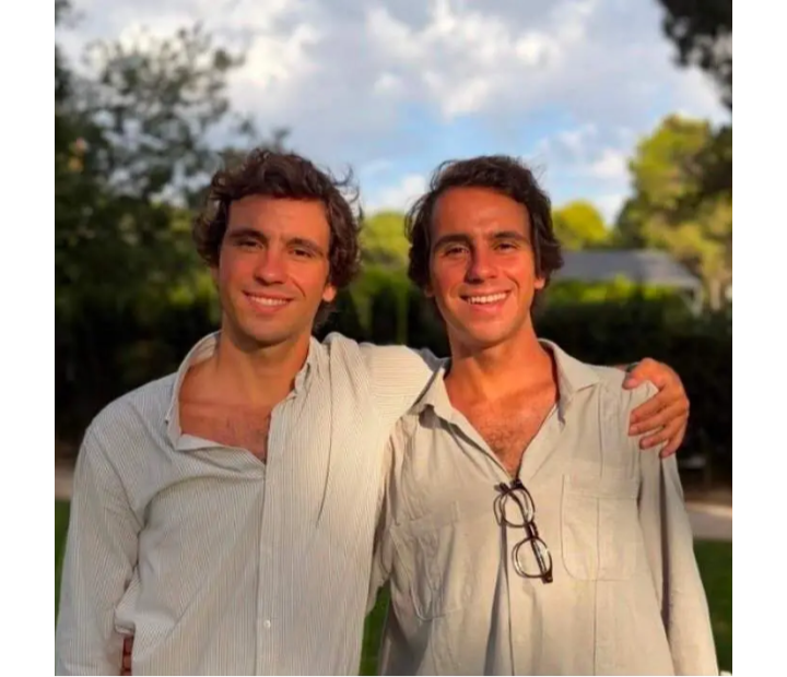 TALK WITH... Hermanos Betes 