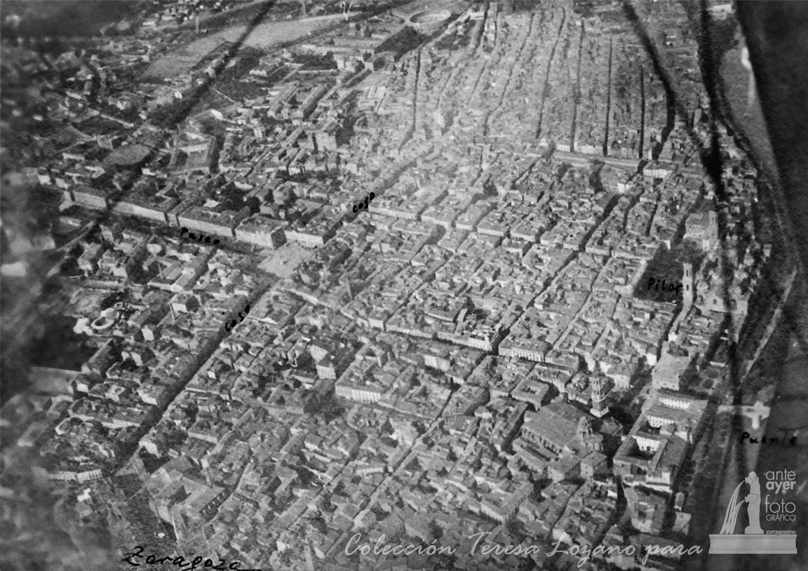 Fotografía aérea de la ciudad de Zaragoza