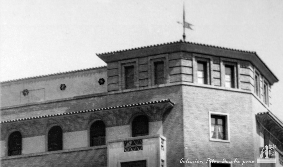 Detalle de las últimas plantas y el torreón