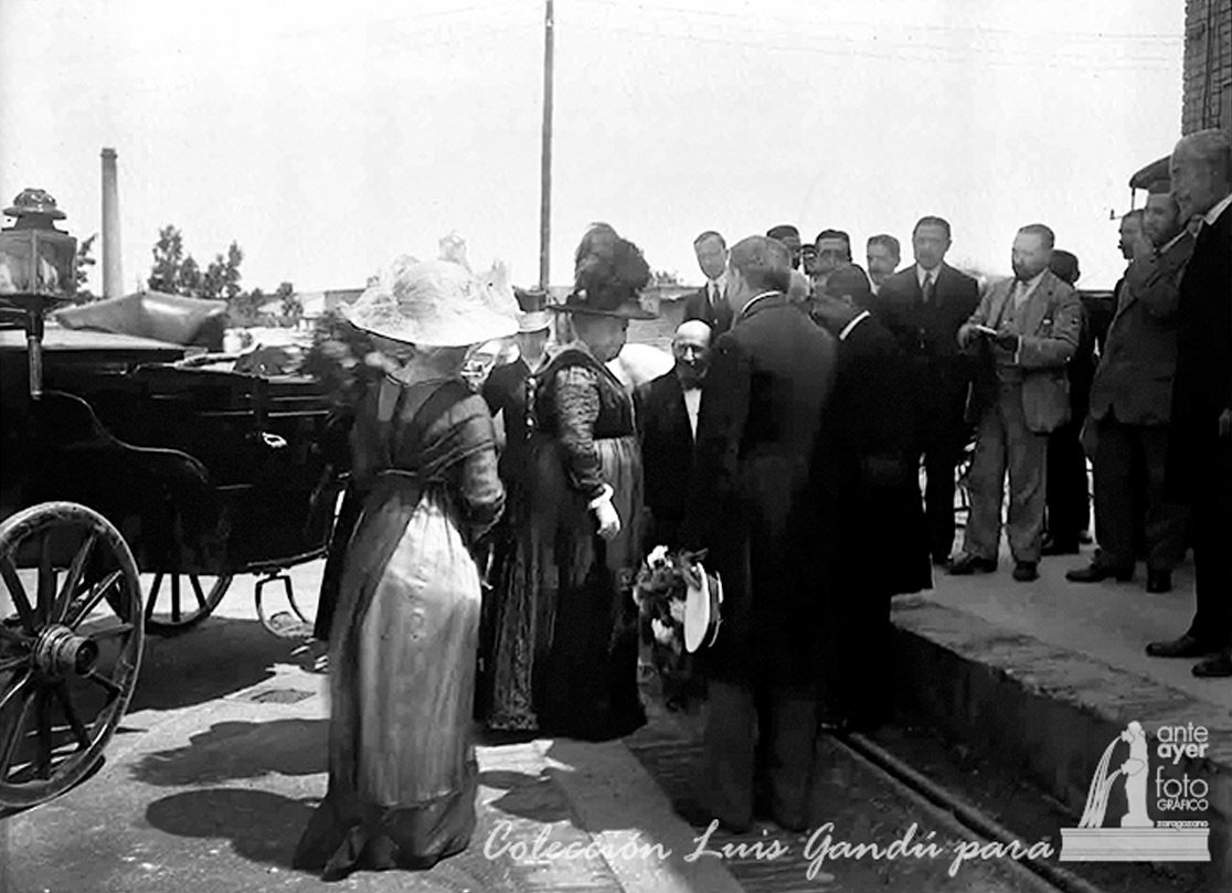 La Infanta visita las instalaciones de Carde y Escoriaza