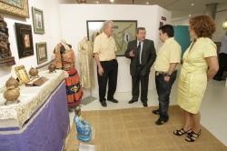 IBERCAJA ACTUR ACOGE LA EXPOSICIÓN DIDÁCTICA “NAMA JAPA MALA. LAS CUENTAS DE LA REPETICIÓN DEL NOMBRE” 