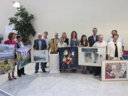 ARAELA RECIBE LA RECAUDACIÓN DE LA EXPOSICIÓN SOLIDARIA EN IBERCAJA ACTUR