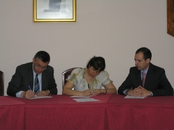 IBERCAJA COLABORA CON LA ESCUELA DE EDUCACIÓN INFANTIL DE CELLA