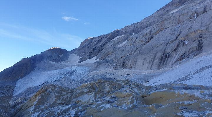 FUNDACIÓN IBERCAJA CONTRIBUYE A LA CONSERVACIÓN Y MEDICIÓN DEL GLACIAR DE MONTE PERDIDO
