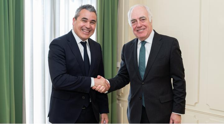 Firma entre Fundación Ibercaja y ANFAC.