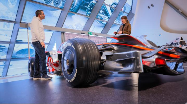 MERCEDES-BENZ Y SU LEGADO EN LA COMPETICIÓN LLEGAN A MOBILITY CITY EN UNA EXPOSICIÓN ÚNICA EN EL MUNDO